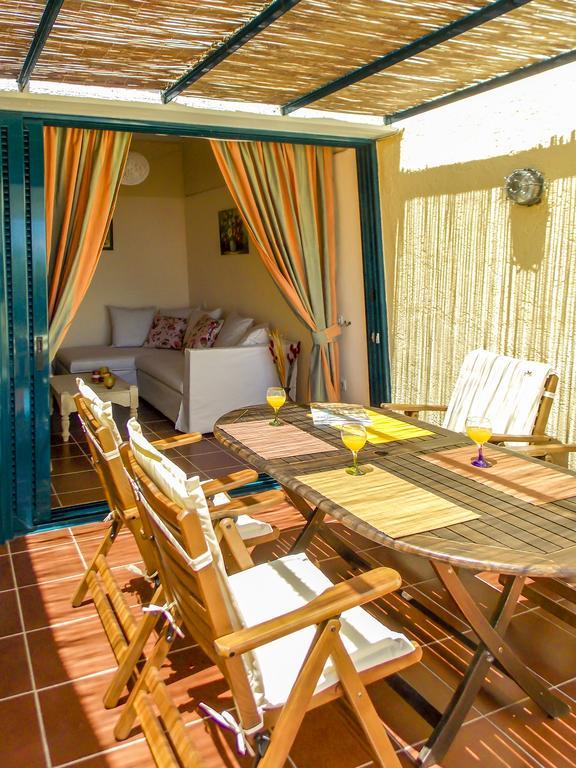 Manto On The Beach Apartments Barbati Exterior foto