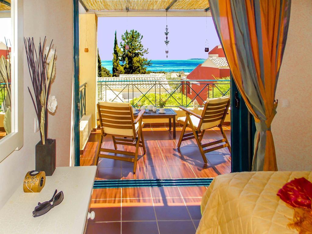Manto On The Beach Apartments Barbati Exterior foto